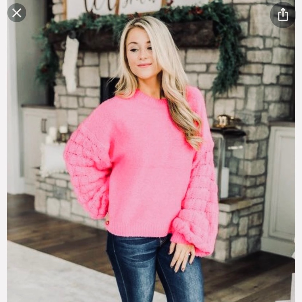Pink Lily Hot Pink Sweater size Large